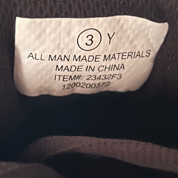 Black cleats/baseball 3Y - Picture 4 of 4